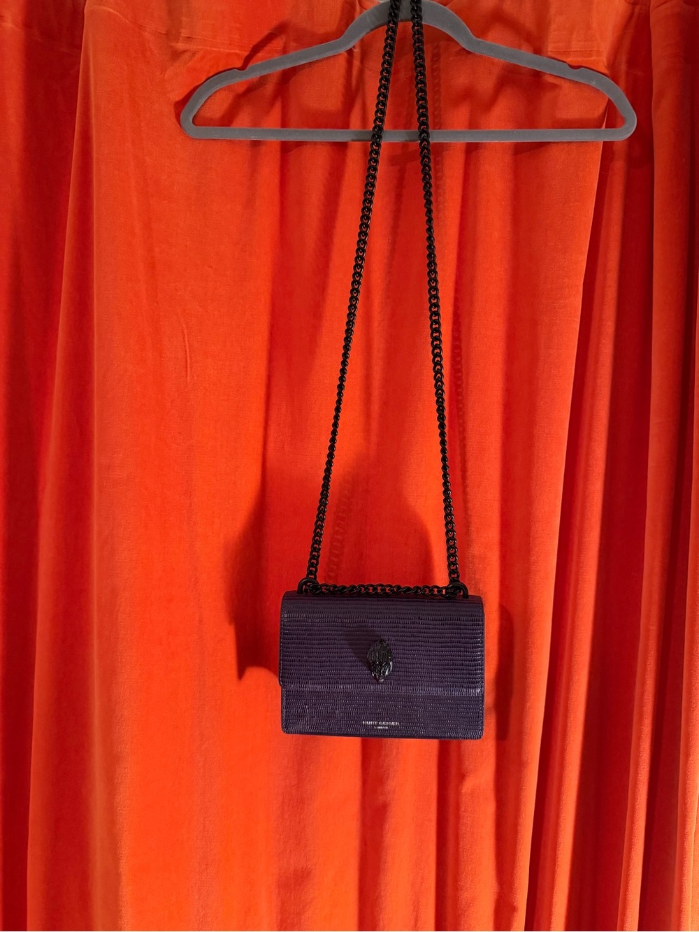 Kurt Geiger Deep Purple Lizard-Embossed Chain Shoulder Bag - Picture 4 of 11